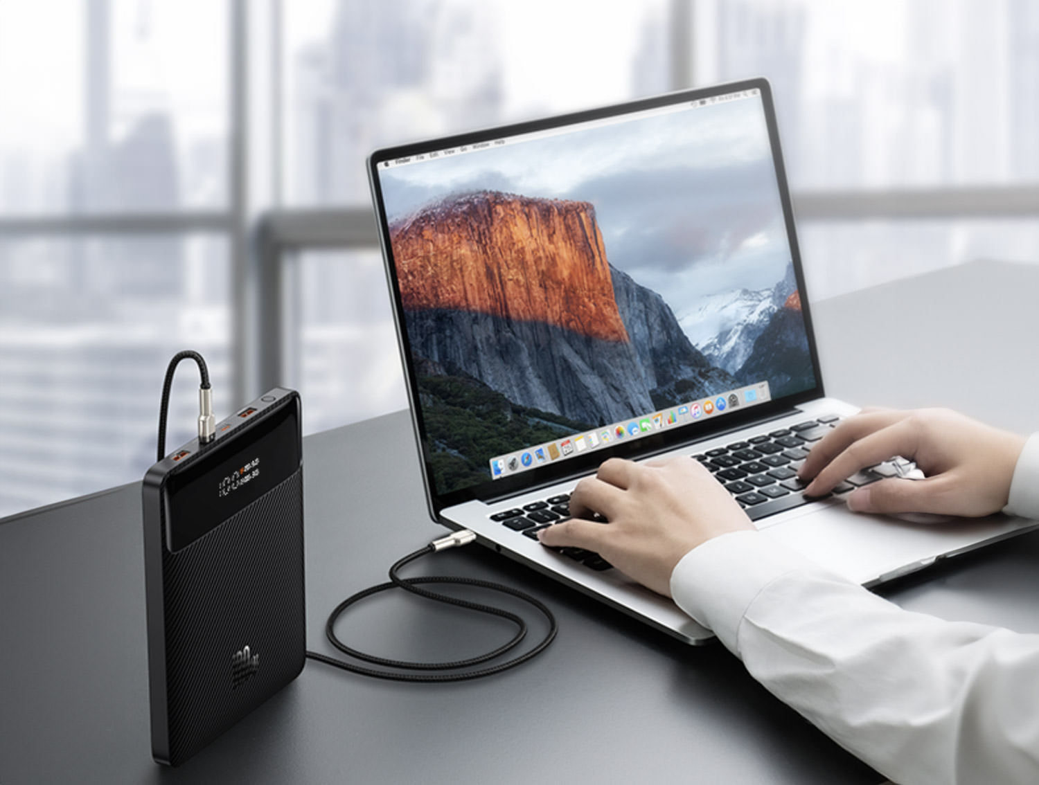 9 Best Portable Batteries for Your MacBook (2023)
