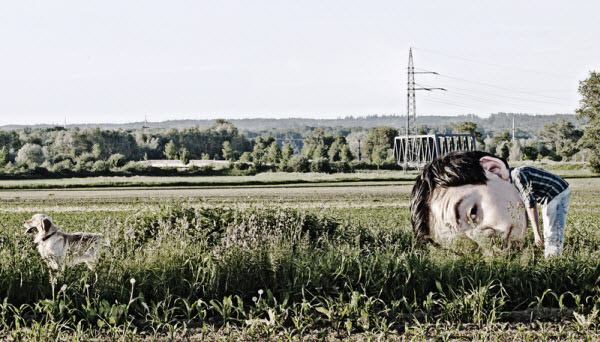 20 Imaginative “Big Head” Photo Creations